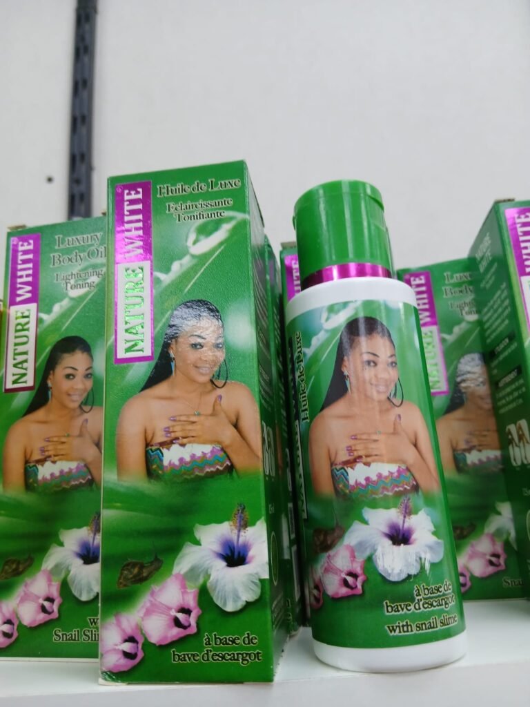 Huile Natural white, anti taches éclaircissante 125ml X1piece