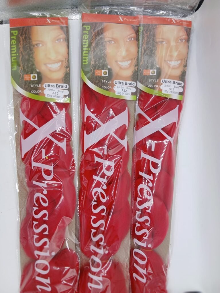 3 Pieces X-pression premium Ultra Braid jumbo braid synthetique. couleur  A12 et 100g 60cm